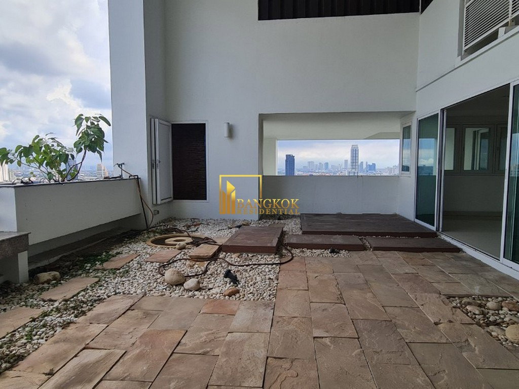 picture Crystal Garden | Spacious 3 Bed Condo in Popular Development - BR15918CD - 20/33