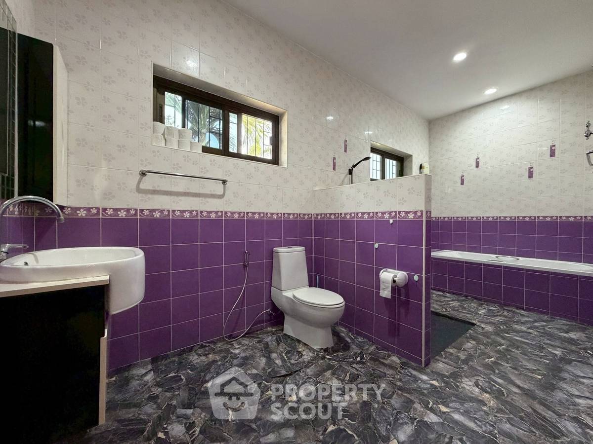 picture 4-BR House close to Huai Yai (ID 3315952) - 13/24