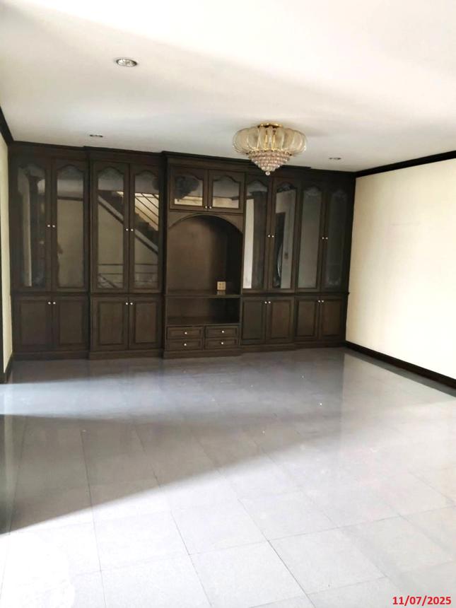 picture SHOP HOUSE 42.2 Sq.w. Muang Nakhon Pathom Nakhon Pathom for 11.6M - 19/27