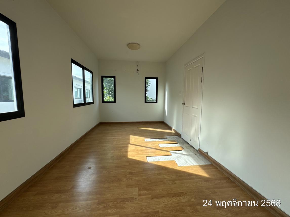 picture TOWN HOUSE 28.5 Sq.w. Bang Plee Samut Prakarn for 2.3M - 37/47