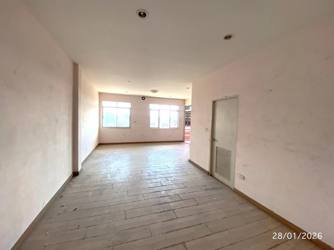 picture TOWN HOUSE 40 Sq.w. Phuttha Mon Thon Nakhon Pathom for 5M - 27/33