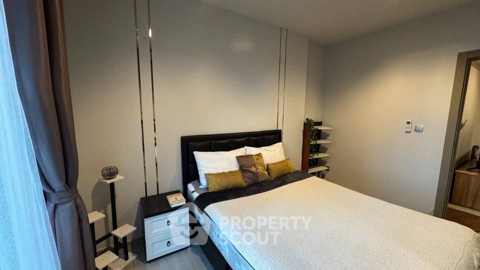 picture Great Value 1-BR At Life Asoke - Rama 9, 300m To MRT Phra Ram 9 (ID 3160714) - 9/16