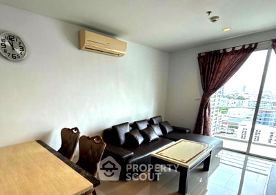 คอนโดให้เช่า : คอนโด 1-ห้องนอน ที่ วิลล่า สาทร ใกล้ BTS กรุงธนบุรี (ID 3228578)