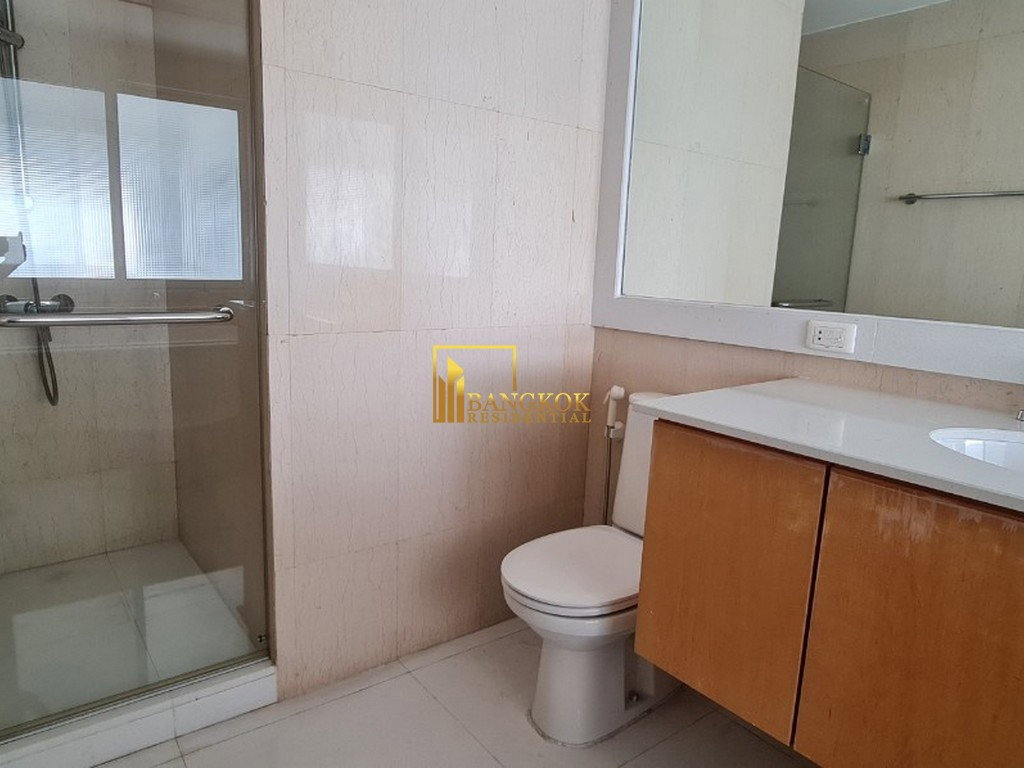 picture Crystal Garden | Spacious 3 Bed Condo in Popular Development - BR15918CD - 14/33