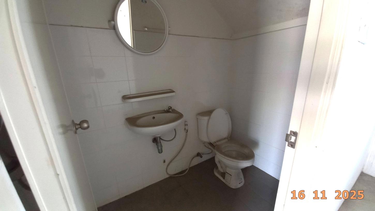 picture SHOP HOUSE 36 Sq.w. Si Racha Chonburi for 3.6M - 29/33