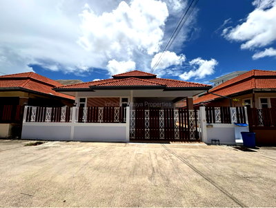 Houses for rent Chonburi : Single House for Rent. Siam Country Club. 30,000 for one year contract.