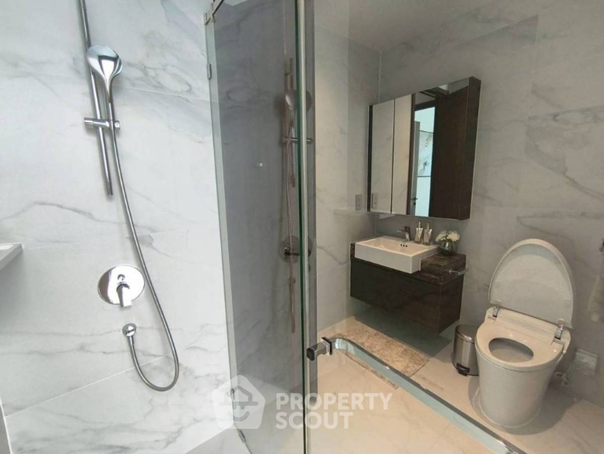picture 3-BR Condo at Supalai Icon Sathon near MRT Si Lom (ID 2903966) - 12/15