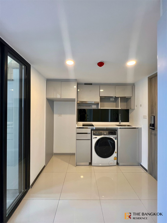 picture KnightsBridge Space Ratchayothin Best Location Condo for City Dwellers near BTS Phahonyothin 24 - 6/10