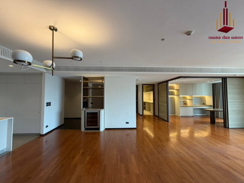 ✨ For Sale: La Citta Delre Thonglor 16 Condo ✨ 💰 Only 42,500,000 THB