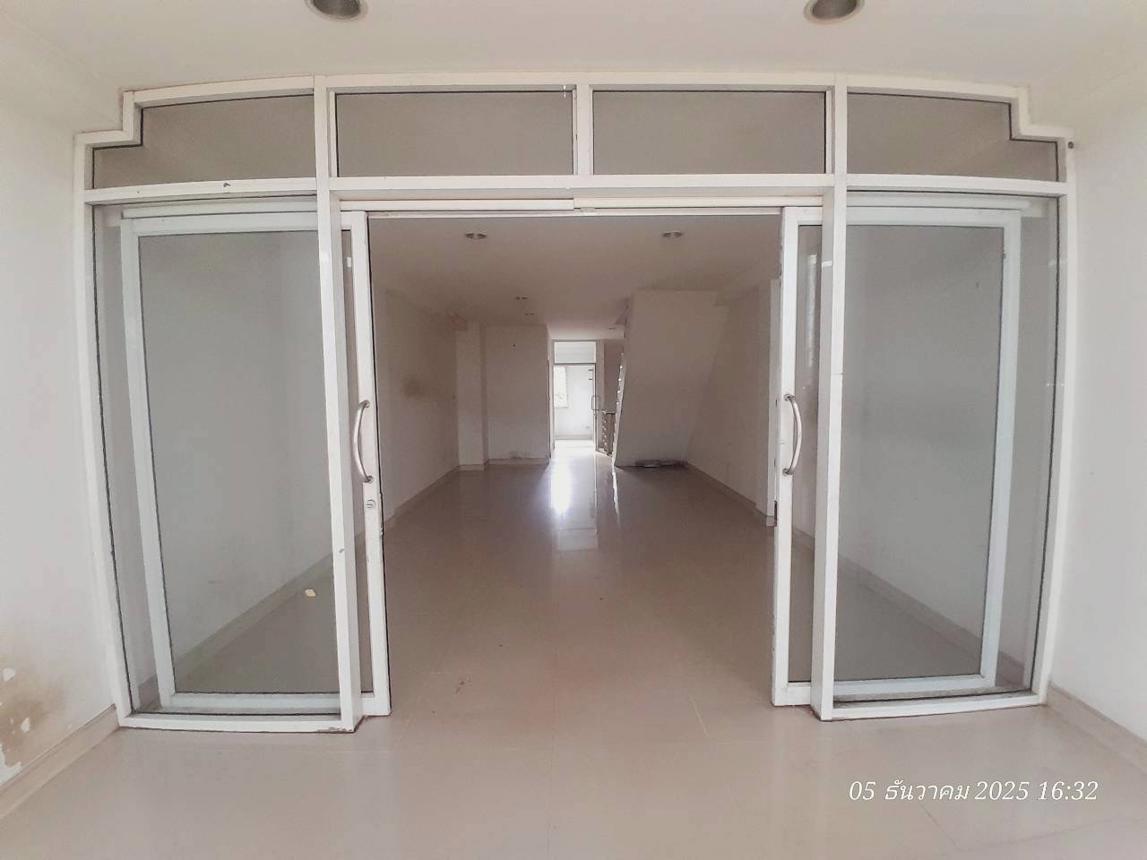 picture SHOP HOUSE 22 Sq.w. Min Buri Bangkok for 7.2M - 27/41