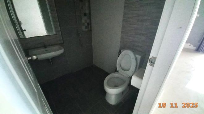 picture TOWN HOUSE 22 Sq.w. Si Racha Chonburi for 1.7M - 7/29