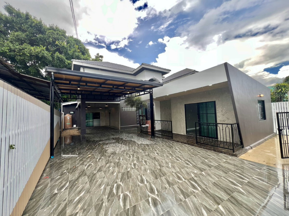 รูป บ้านหลังใหญ่ รีโนเวทใหม่ ทำเลดี กว้างขวาง ราคาถูก ตกแต่งอย่างดี หมู่บ้าน ทรัพย์ไพศาล 107/122 ซอยเลียบวารี59 แขวงโคกแฝด เขตหนองจอก - รูปที่ 4/21