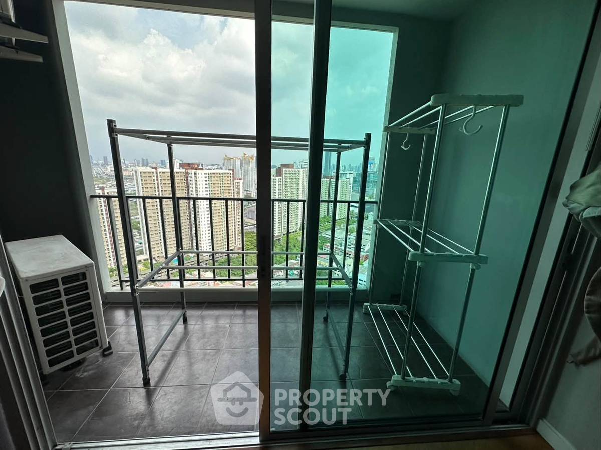 picture 3-BR Condo at Belle Grand Rama 9 near MRT Phra Ram 9 (ID 3316092) - 11/13