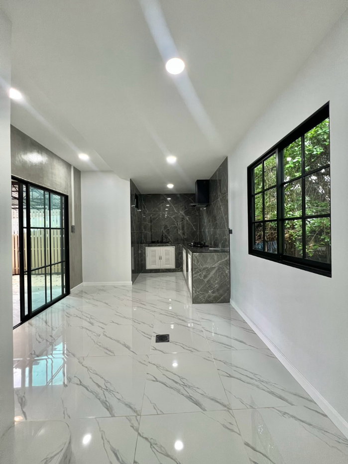 รูป บ้านหลังใหญ่ รีโนเวทใหม่ ทำเลดี กว้างขวาง ราคาถูก ตกแต่งอย่างดี หมู่บ้าน ทรัพย์ไพศาล 107/122 ซอยเลียบวารี59 แขวงโคกแฝด เขตหนองจอก - รูปที่ 10/21