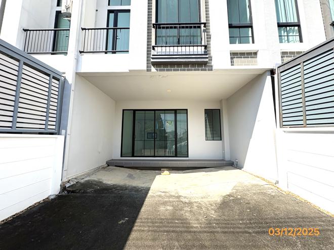 picture TOWN HOUSE 23 Sq.w. Phra Samut Jadee Samut Prakarn for 2.8M - 2/29