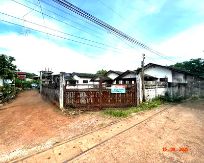 บ้านเดี่ยว ถนนนิตโย อุดรธานี : บ้านเดี่ยว 281 ตร.วา สว่างแดนดิน สกลนคร 3.7M