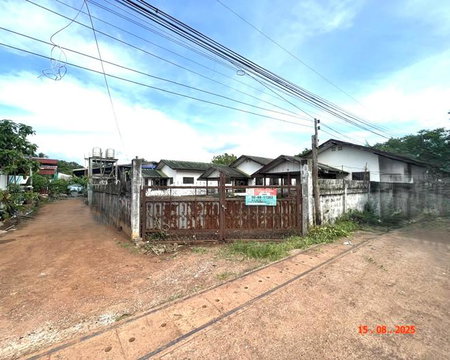 บ้านเดี่ยว 281 ตร.วา สว่างแดนดิน สกลนคร 3.7M