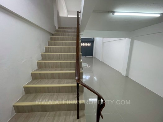 รูป ✨ปล่อยเช่าอาคารพาณิชย์ ว่าง 1 ตึก 2 ห้องนอน 3 ห้องน้ำ ซอยเพชรเกษม 52 ใกล้ MRT ภาษีเจริญ เพียง 900 เมตร โทร 065 356 2745 เดอะทอย ✨ - รูปที่ 13/48