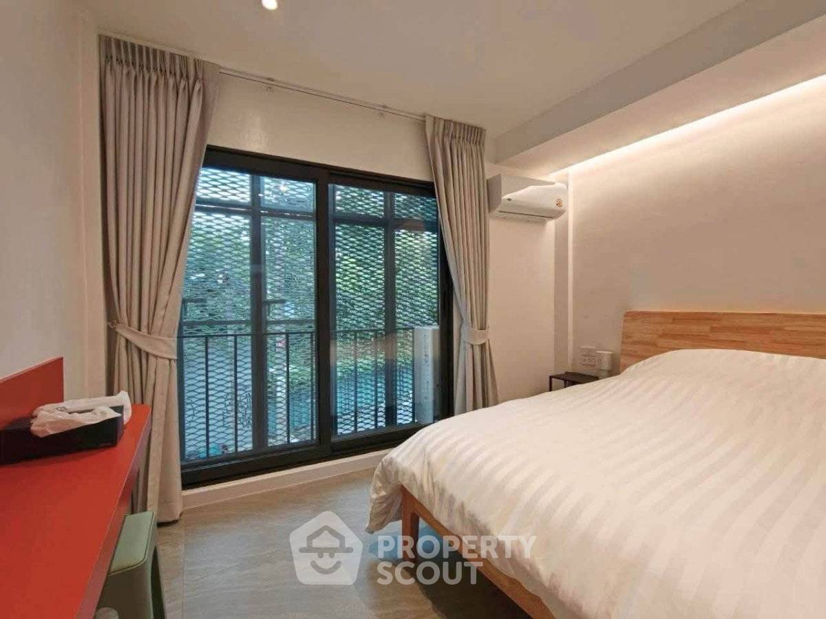 picture 9m To BTS Phra Khanong | 4-BR Townhouse In Sukhumvit (ID 3314807) - 14/18