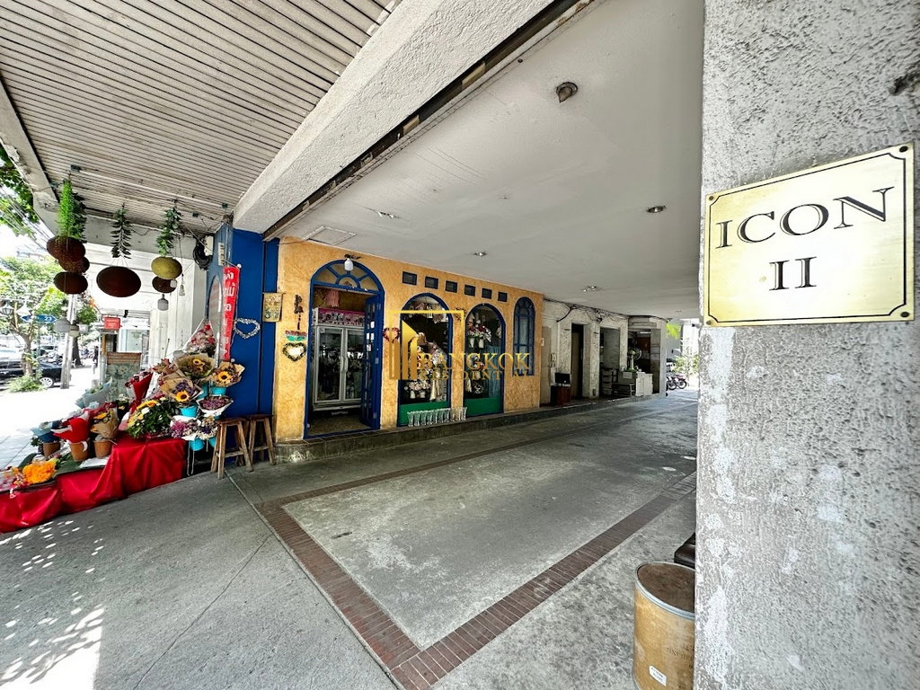 รูป Icon II | Very Spacious 3 Bedroom Duplex Condo in Thong Lo - BR10953CD - รูปที่ 12/12