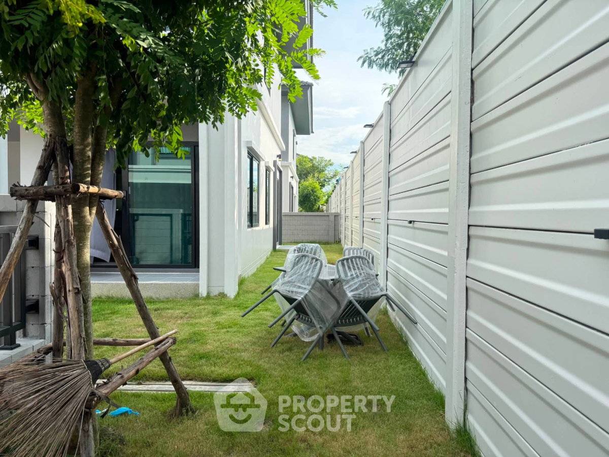 รูป บ้านเดี่ยว 4 ห้องนอน ให้เช่าในโครงการ Britania Bangna - Srivaree (ID 3317246) - รูปที่ 19/22
