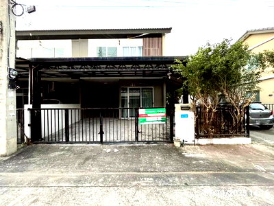 Townhouses for sale Rangsit Khlong Si : TOWN HOUSE 24.8 Sq.w. Khlong Luang Pathumthani for 2.1M
