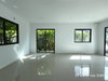 listing thumbnail image 32