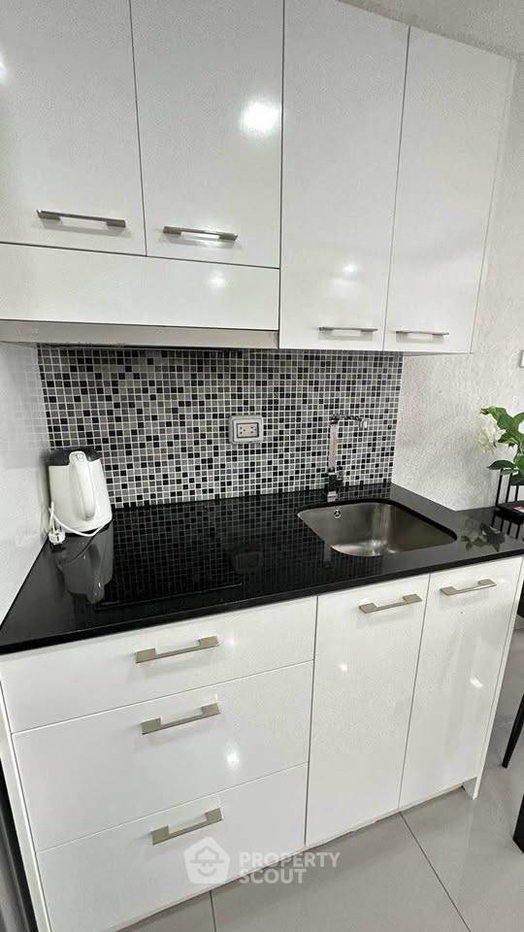 picture Pet-Friendly 2-BR Condo For Sale At Siam Oriental Star (ID 3317783) - 9/16