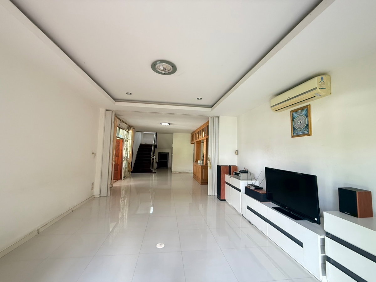 รูป 🏡 บ้านเดี่ยวหลังใหญ่ 182 ตร.ว. บ้านเป็ด ขอนแก่น | 4 ห้องนอน 7 ห้องน้ำ | เจ้าของขายเอง - รูปที่ 13/21