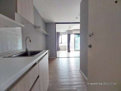 CONDO 23.48 Sq.m. Wang Thonglang Bangkok for 1.7M