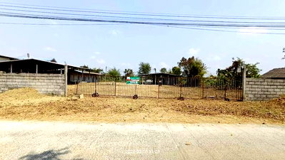 บ้านเดี่ยว จันทบุรี : บ้านพักคนงาน 744 ตร.วา สอยดาว จันทบุรี 2.7M