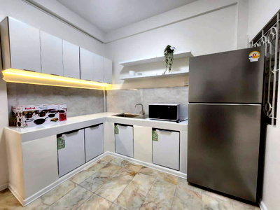 Condos for rent 62 BLOCS Market : AA254030 | 6Bed | 4Bath | MRT Phra Ram 9 | 500sqm | THB 120,000/mo — Luxury House Bangkok
