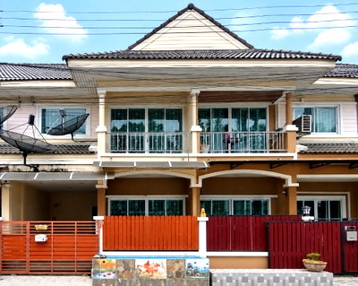 Townhouses for sale Bangkok : Best Value 3BR Sai Mai Townhouse 3.83% Below Market - U6713808