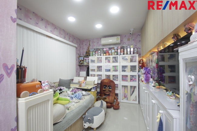 รูป บ้านเดี่ยวคาซ่าวิลล์สุขุมวิท103 เฉลิมพระเกียรติร.๙ซ.22 บ้านรุ่นใหญ่ตกแต่งต่อเติมพร้อมอยู่ ทำเลเด่นหลังมุมตรงข้ามสวน หลังแรกหน้าโครงการ 71.7วา คุ้มสุดๆ - รูปที่ 11/20