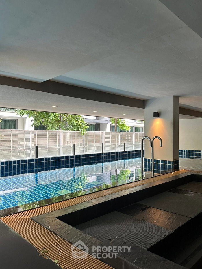 picture Great Value 1-BR Tree Condo Ekamai 400m To BTS Ekkamai (ID 883769) - 6/7