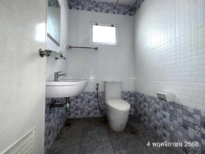 รูป ทาวน์เฮ้าส์ 32.4 ตร.วา ทรัพย์มั่นคง 8 บางบ่อ สมุทรปราการ 2M - รูปที่ 22/49
