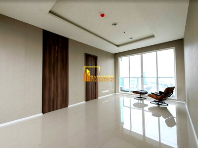 Condos for sale : Menam Residences | Luxurious 3 Bedroom Riverside Property - BR15736CD
