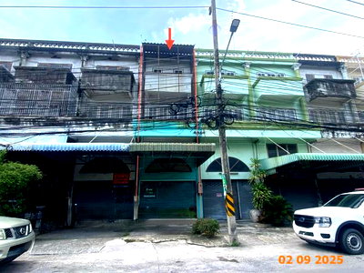 Shophouses for sale Chonburi : SHOP HOUSE 53 Sq.w. Muang Chon Buri Chonburi for 3.7M