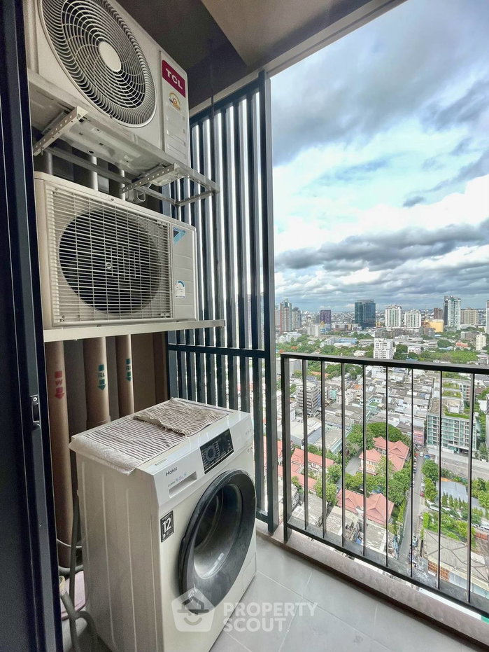 picture 30th-Floor 1-BR Oka Haus Sukhumvit 36 By BTS Thong Lor (ID 3317994) - 13/14