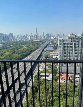 MN024133 | 1Bed | 1Bath | MRT Phra Ram 9 | 32sqm | THB 22,000/mo | Fl.32 — Life Asoke Hype Bangkok