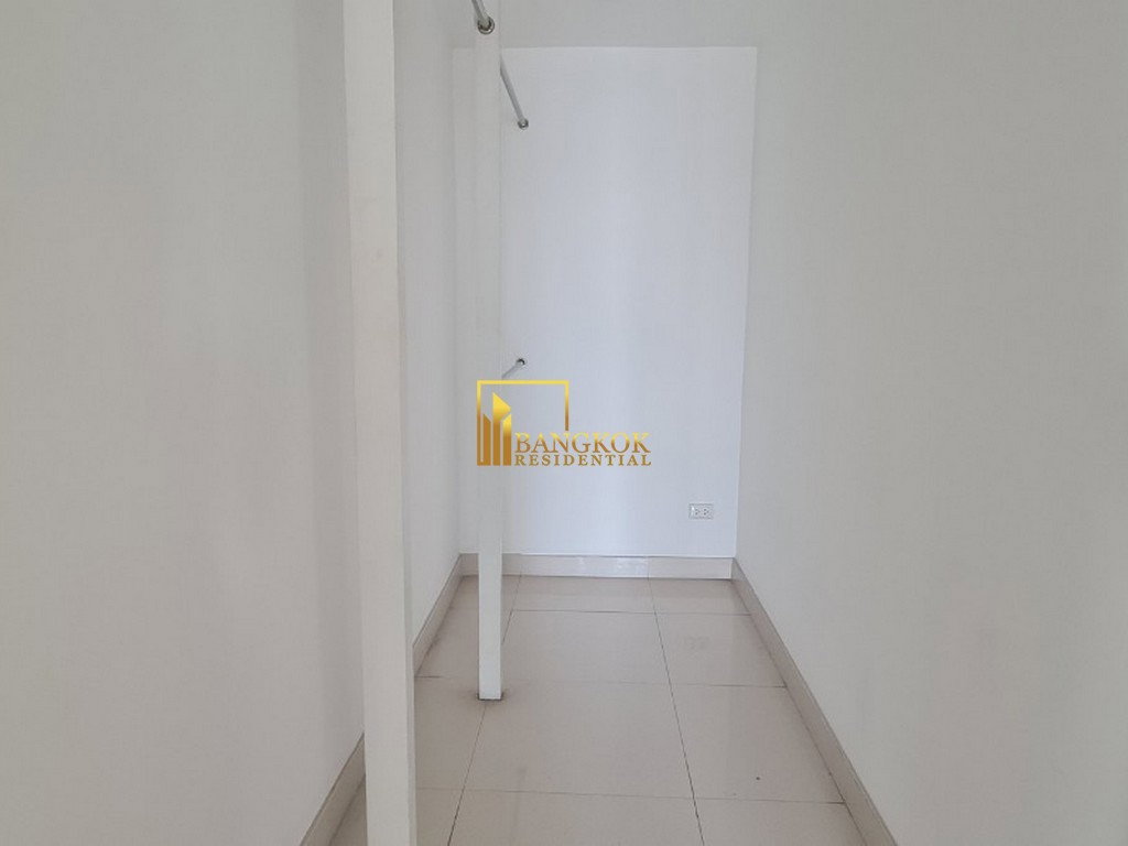 picture Crystal Garden | Spacious 3 Bed Condo in Popular Development - BR15918CD - 17/33