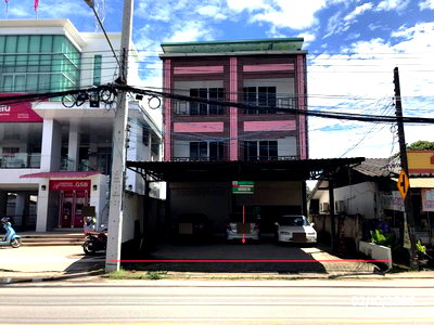 Shophouses for sale Wat Sidon Chaipatung Ngam (Mea Getnoi) : SHOP HOUSE 100 Sq.w. San Sai Chiang Mai for 6.8M