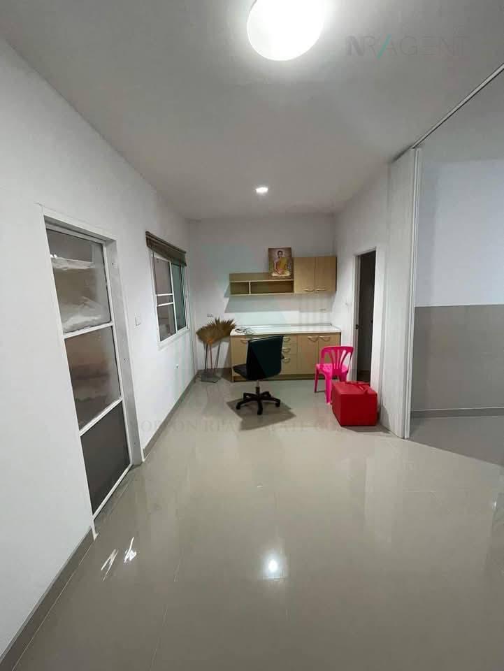 3-bed townhouse for sale, 100 sqm, 28 sq wah, Grand Ville Donmuang-Songprapa 30