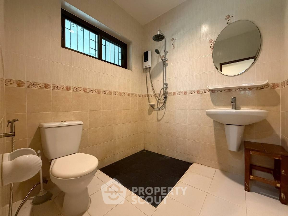 picture 4-BR House close to Huai Yai (ID 3315952) - 16/24