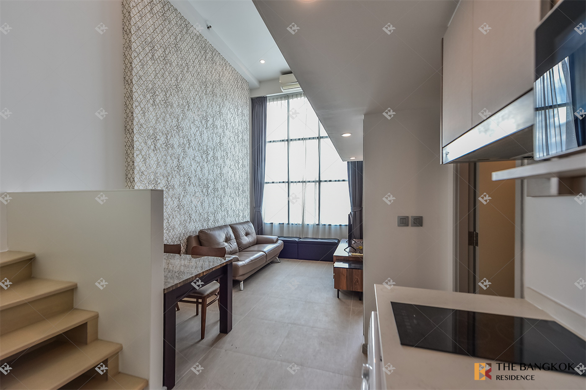 picture Beautiful Room, Good Condition KnightsBridge Prime Sathorn - 7/10