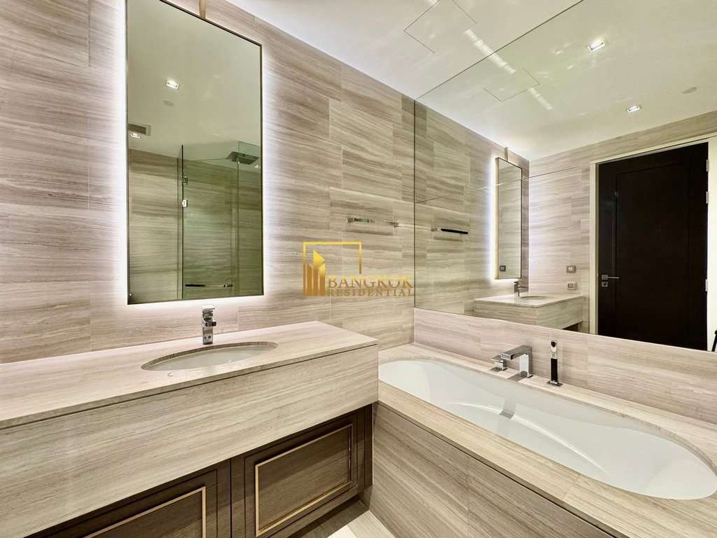 picture The Diplomat 39 | High Grade 2 Bedroom Condo in Phrom Phong - BR9952CD - 14/32