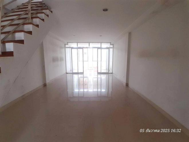 picture SHOP HOUSE 22 Sq.w. Min Buri Bangkok for 7.2M - 10/41