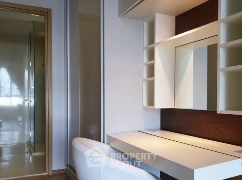 picture 16th-Floor 1-BR At Hyde Sukhumvit 13, 200m To BTS Nana (ID 3293081) - 8/9
