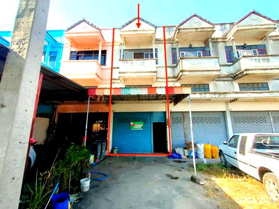 Shophouses for sale Lopburi : SHOP HOUSE 33.6 Sq.w. Chai Badan Lopburi for 1.5M