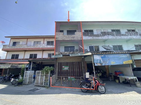 SHOP HOUSE 22 Sq.w. Muang Chon Buri Chonburi for 3.1M